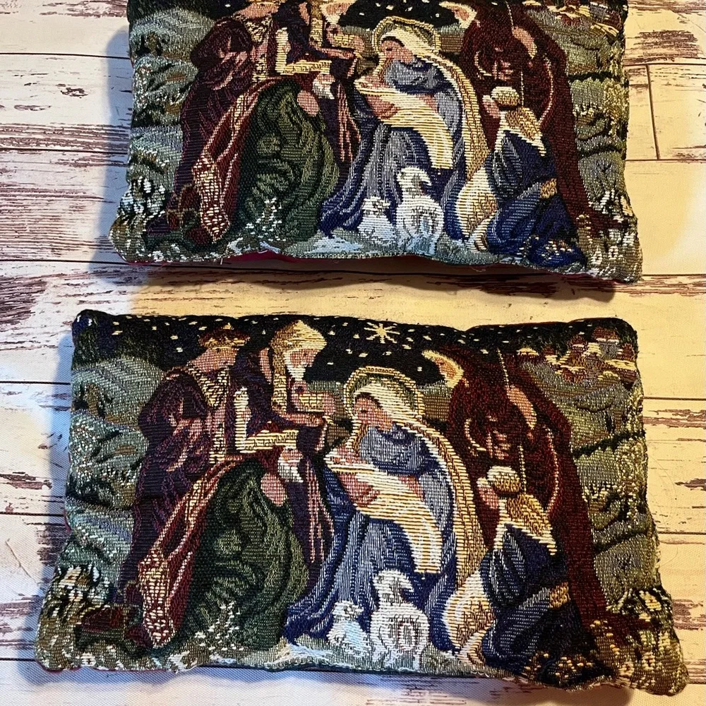 Tapestry Throw Pillows (2) Nativity Scene Mary & Baby Jesus Christmas